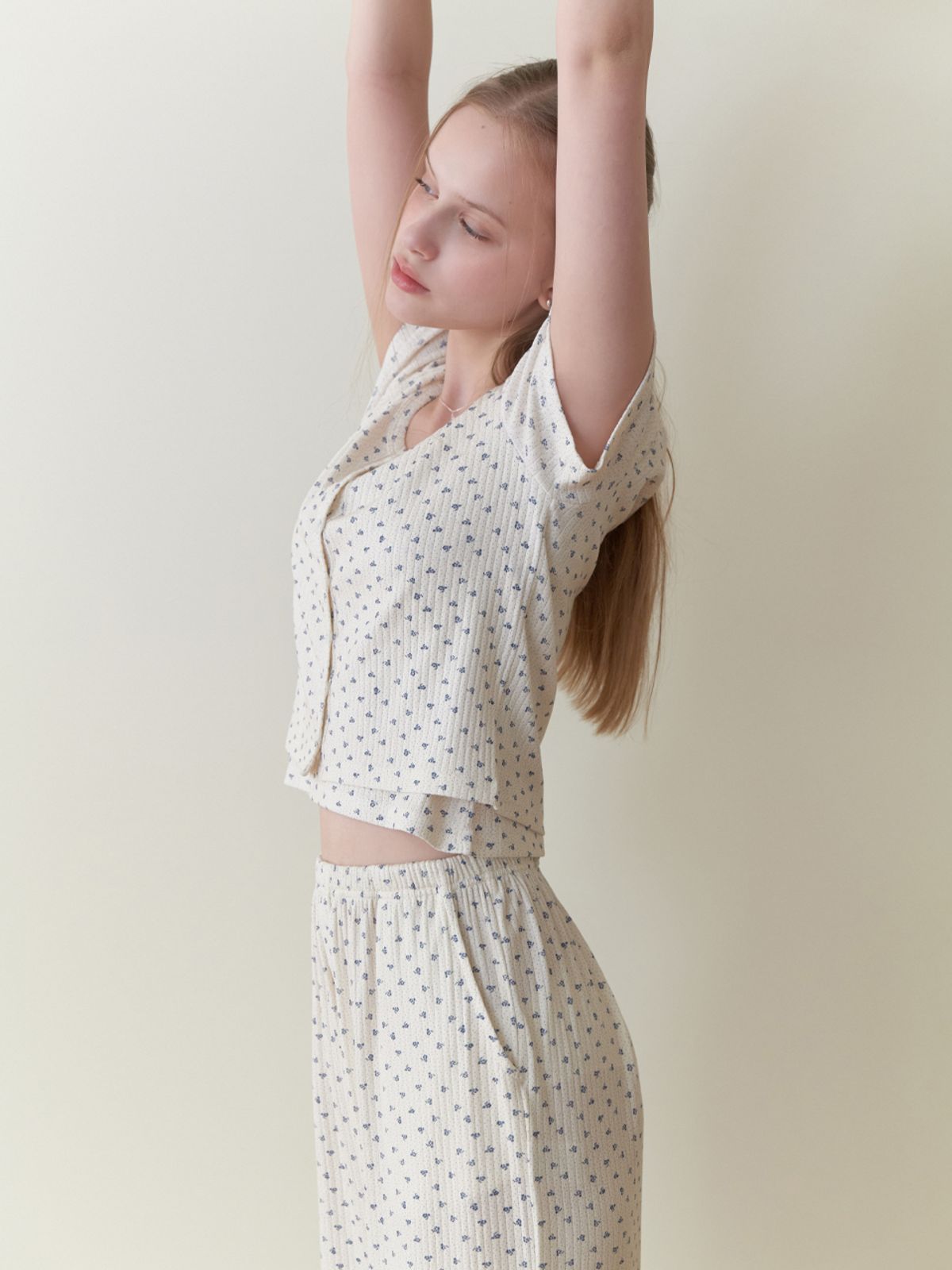 리엘(RE L) Florrie cardigan set (blue flower)