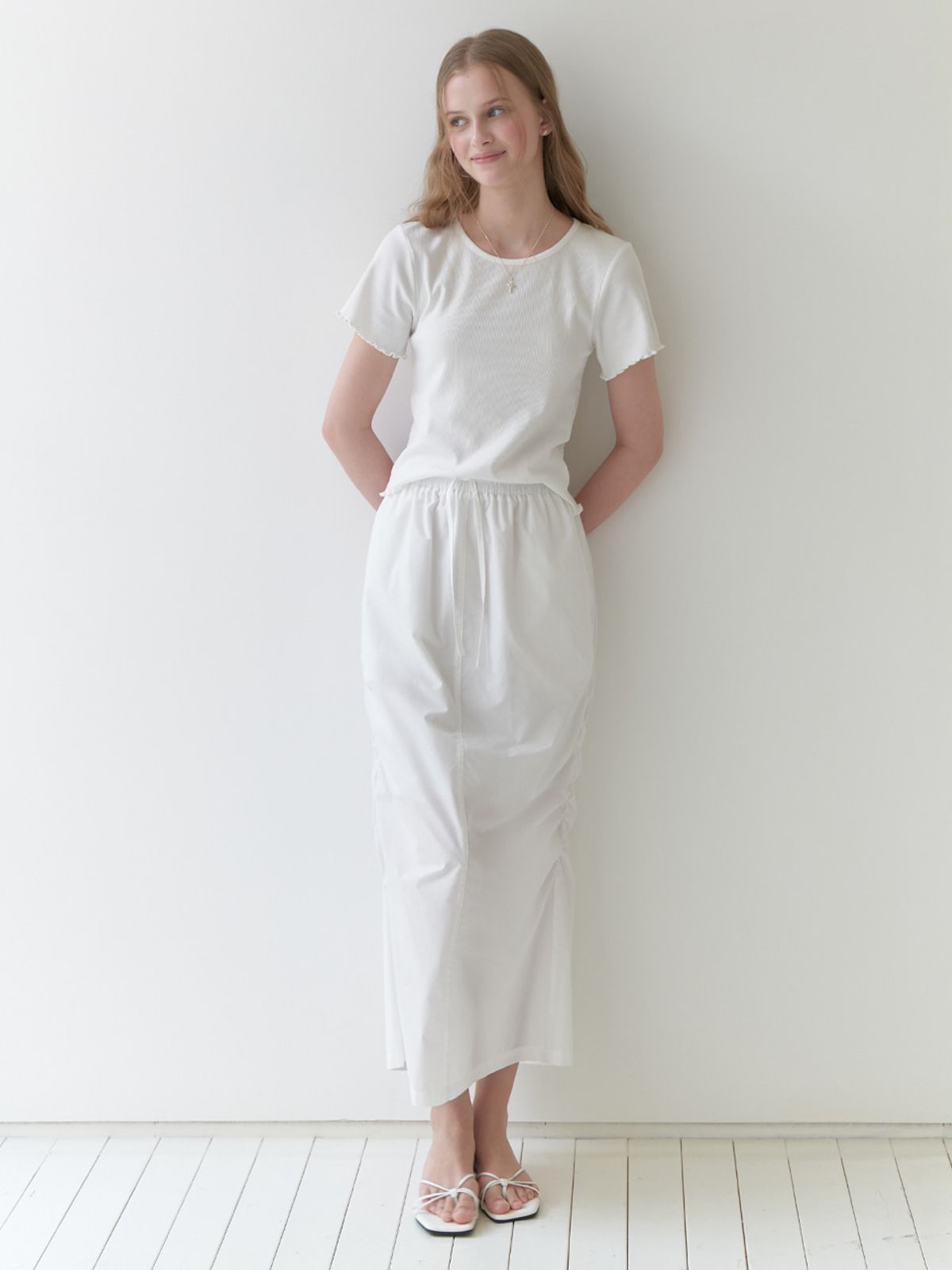 리엘(RE L) Bas H shirring skirt (white)