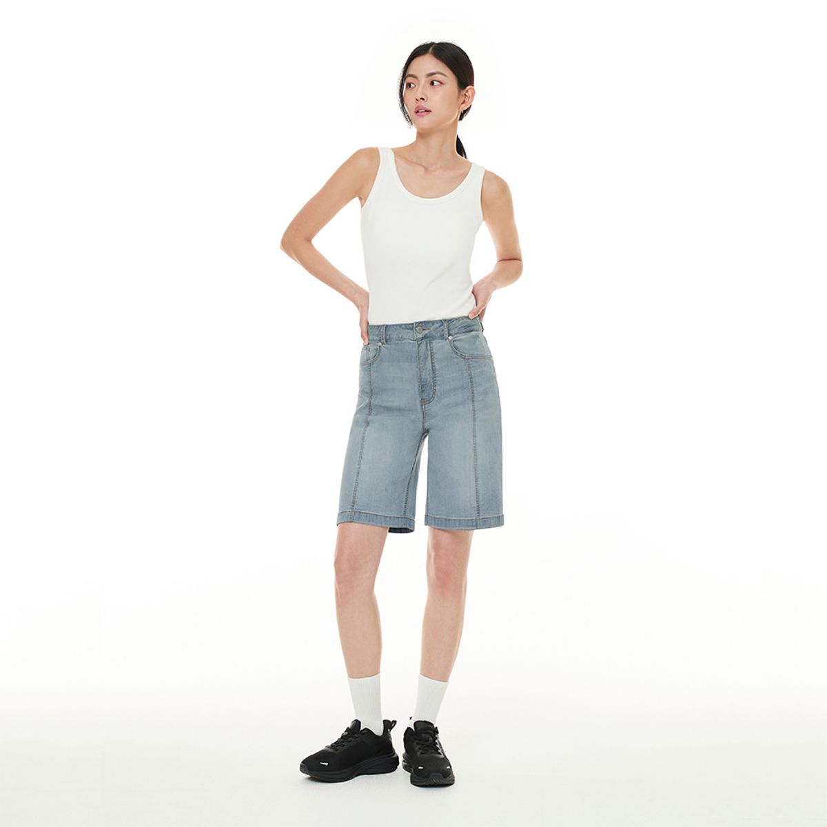 안다르(ANDAR) 에어데님 버뮤다 쇼츠