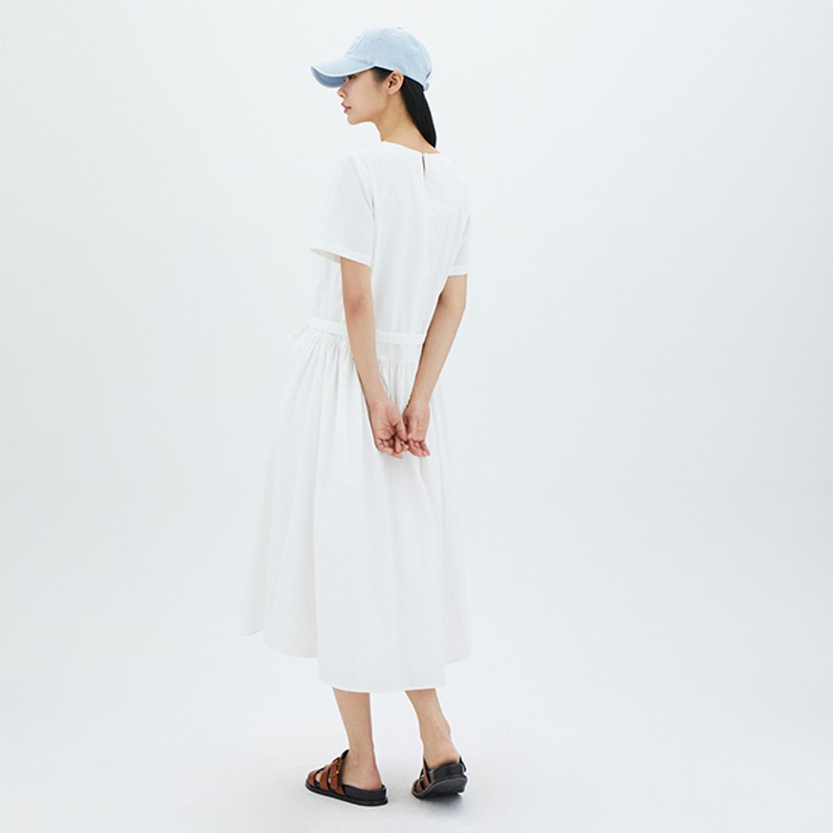 랩(LAP) 브이넥 벨트 롱원피스 AR2WO466