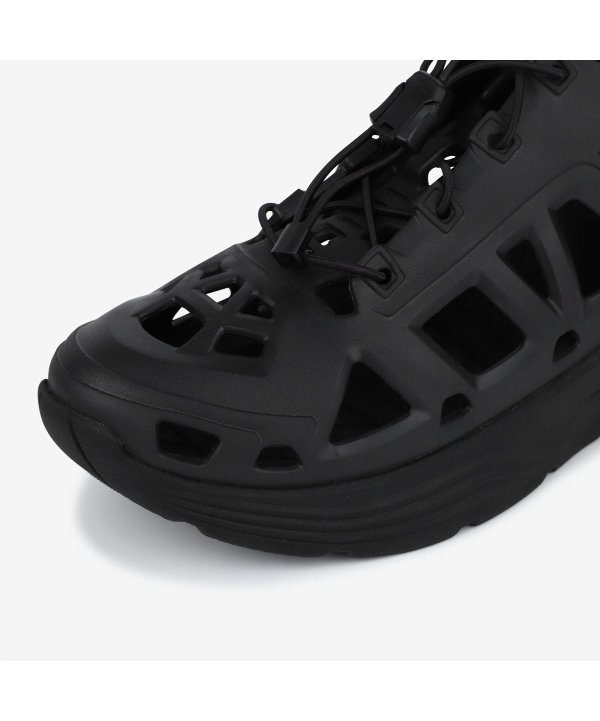 노스페이스(THE NORTH FACE) NS94R45J 리엑티브 스니커 BLACK