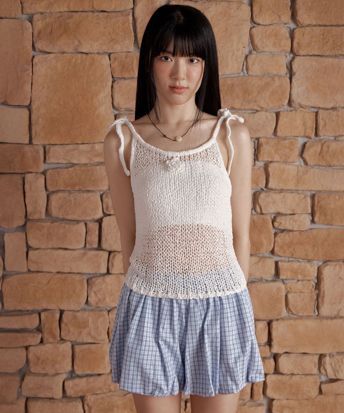 셀리테일즈(CELITAILS) CROCHET FLOWER SLEEVELESS KNIT_IVORY