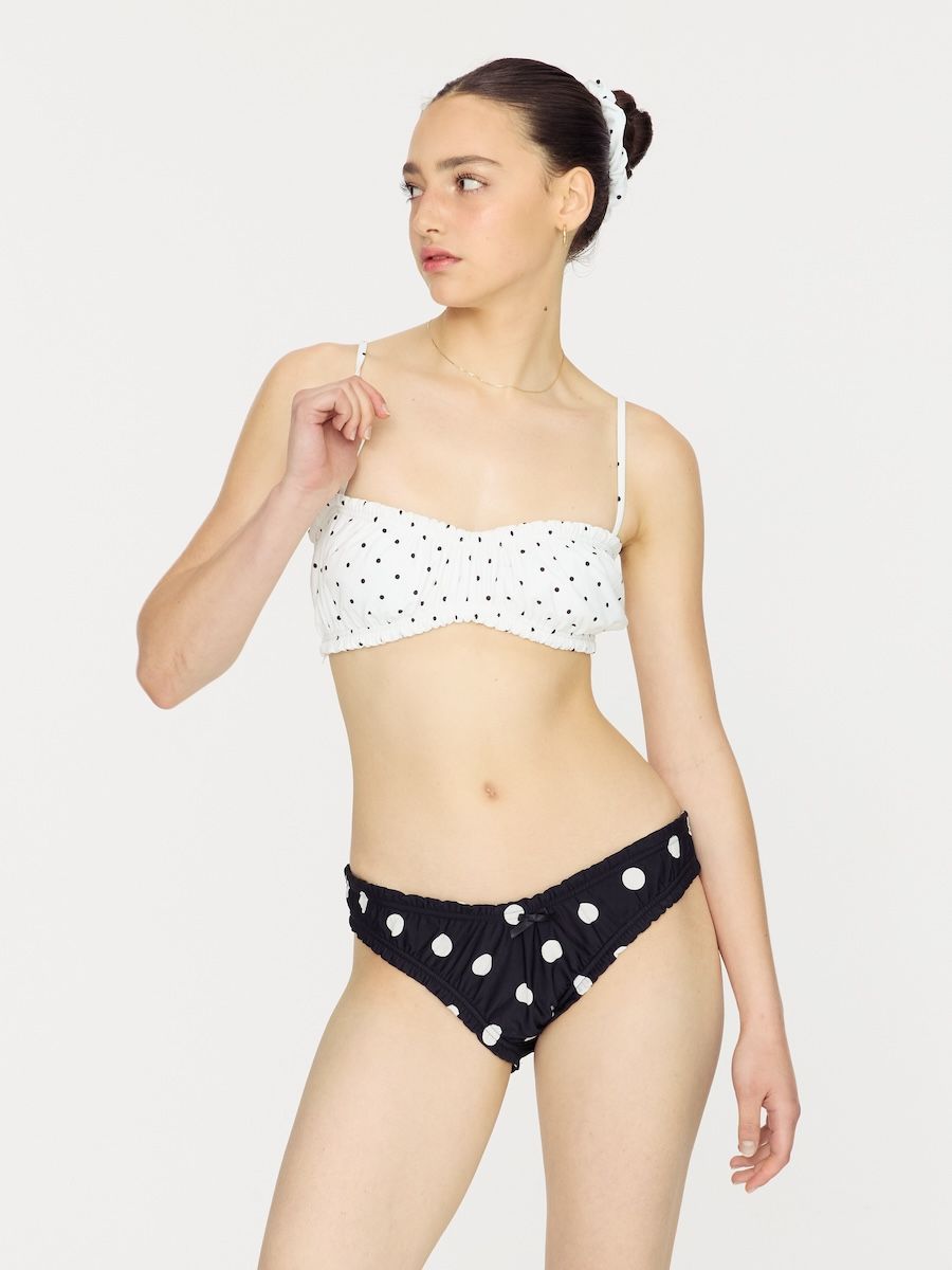 GLOWNY ♥ BLUSH BIKINI TOP /追跡付 MUSINSA公式 | GLOWNY BLUSH BIKINI TOP (3 Colors)