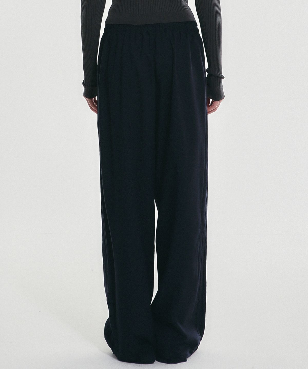 닉앤니콜(NICK&NICOLE) SIDE LINE STRING SLACKS_NAVY