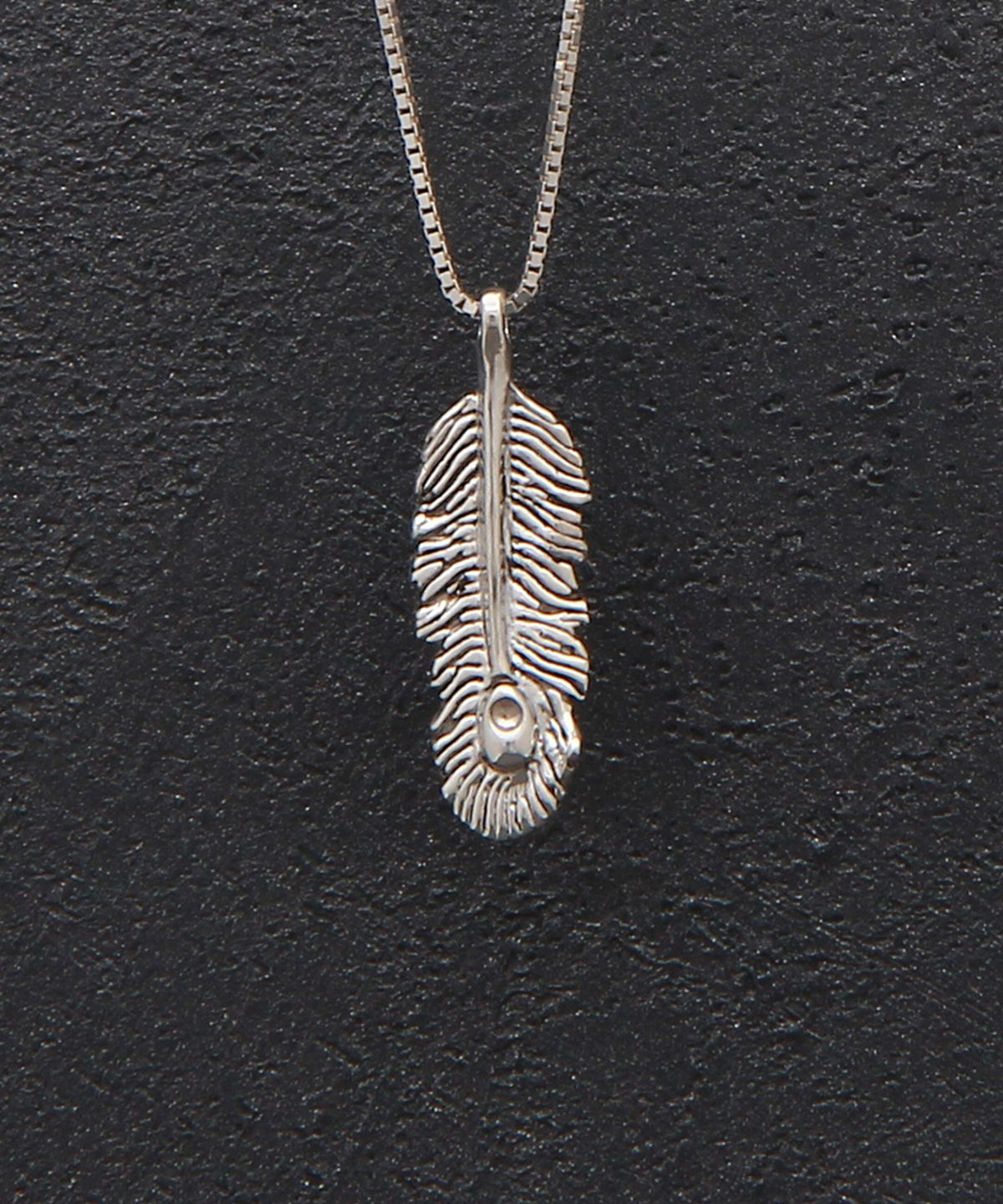 로얄피스(ROYAL PIECE) Peacock feather Pentant