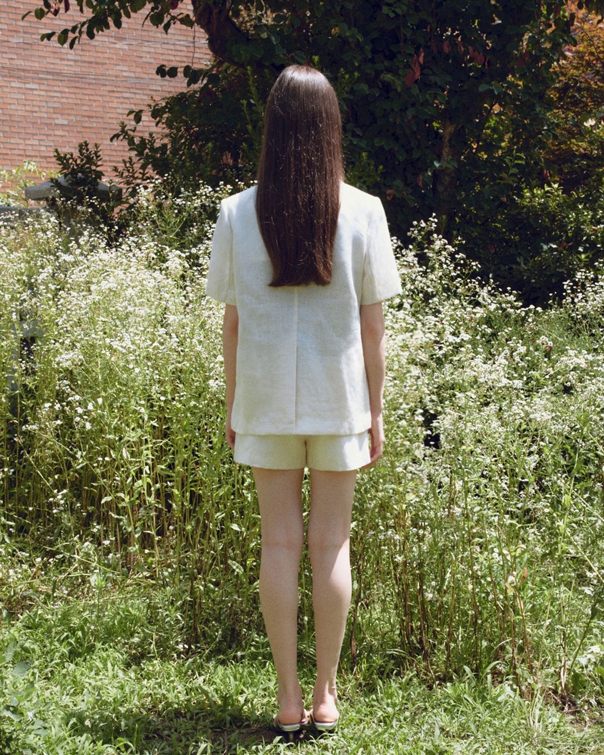 시스터후드(SISTERHOOD) 베이직 린넨 반팔 자켓 - 아이보리