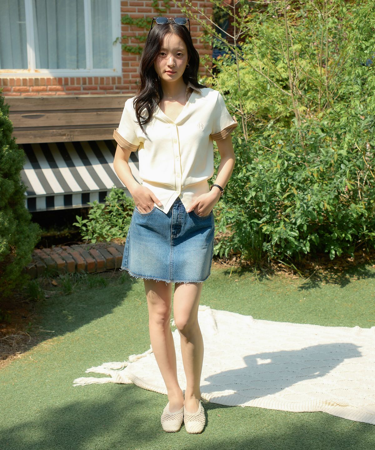 살롱 드 욘(SALON DE YOHN) Timeless Short Sleeve Cardigan_ Ivory
