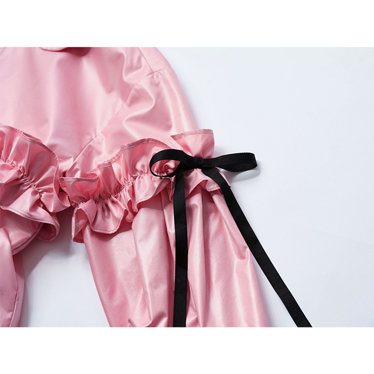 라메종드도도(LA MAISON DE DODO) Tous Fleurs Windbreaker_ Cherry Blossom 바람막이