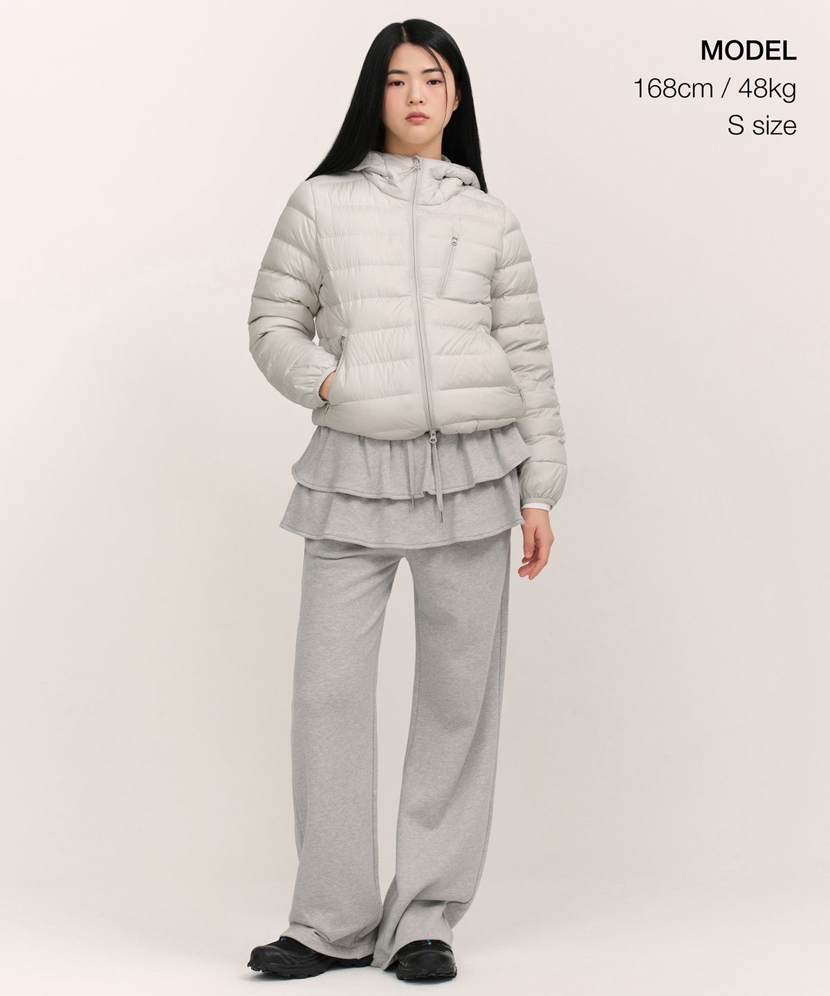 무신사 스탠다드 우먼(MUSINSA STANDARD WOMAN) 우먼즈 티어드 스커트 레이어드 스웨트 팬츠 [미디엄 그레이]