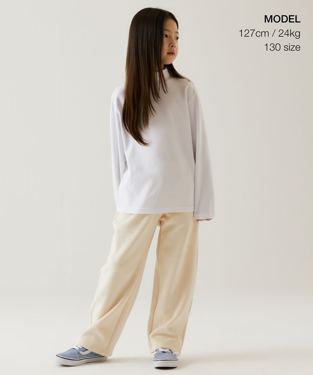 무신사 스탠다드 키즈(MUSINSA STANDARD KIDS) [힛탠다드] 터틀 넥 긴소매 티셔츠 [화이트]