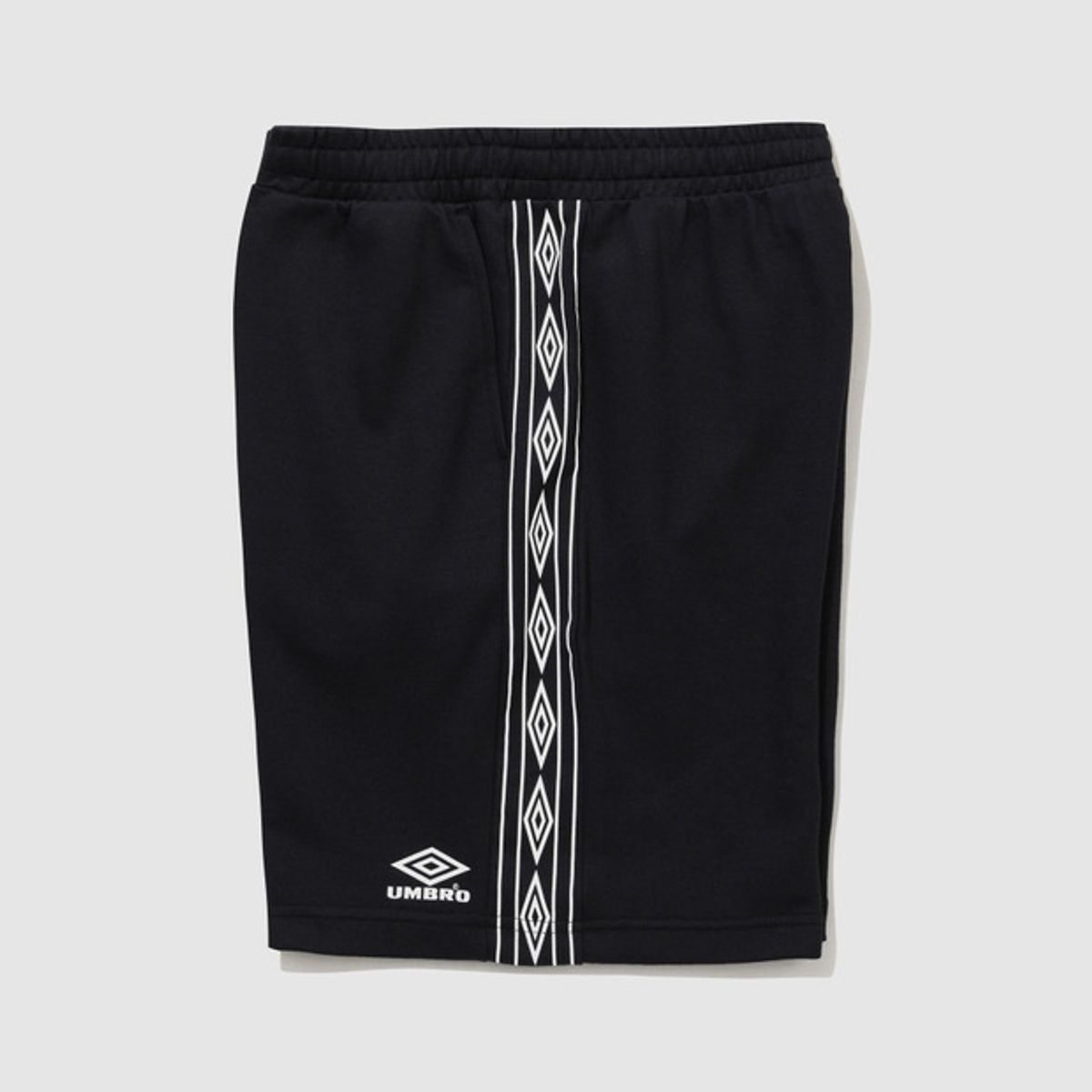 엄브로(UMBRO) HBL OG 사이드다이아 4.5부 반바지 블랙(UQ321CHP81)