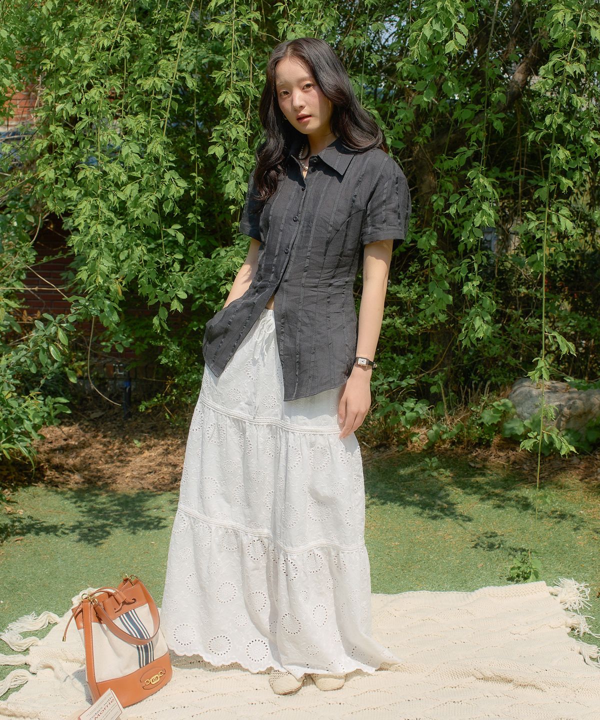 살롱 드 욘(SALON DE YOHN) Classic Linen Short Sleeve Shirt_ Black