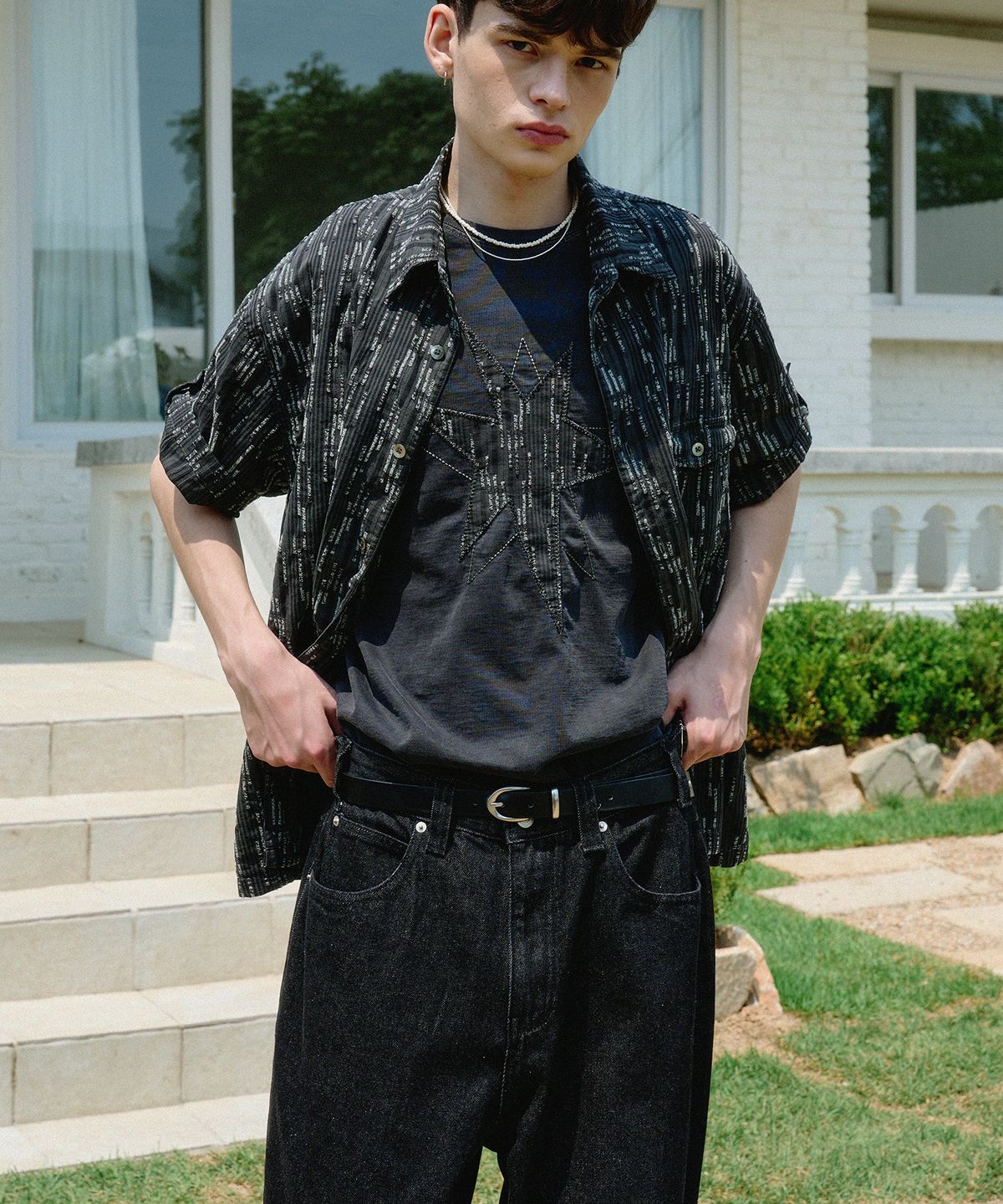 노운(NOUN) roll-up shirts (black)