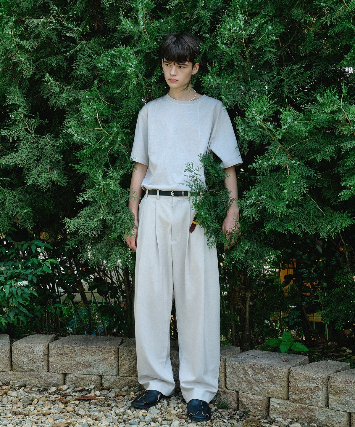 노운(NOUN) wide tapered pants (stripe ivory)