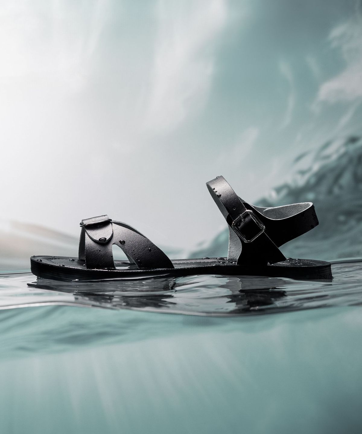 지저스온더워터(JESUS ON THE WATER) JESUS SANDAL Galon 소가죽 스트랩 샌들 2cm - JOW107 (4color)