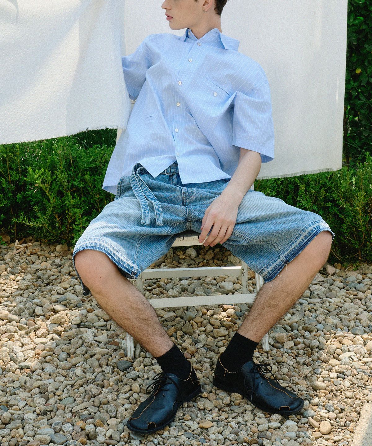 노운(NOUN) belted bermuda denim pants (light blue)