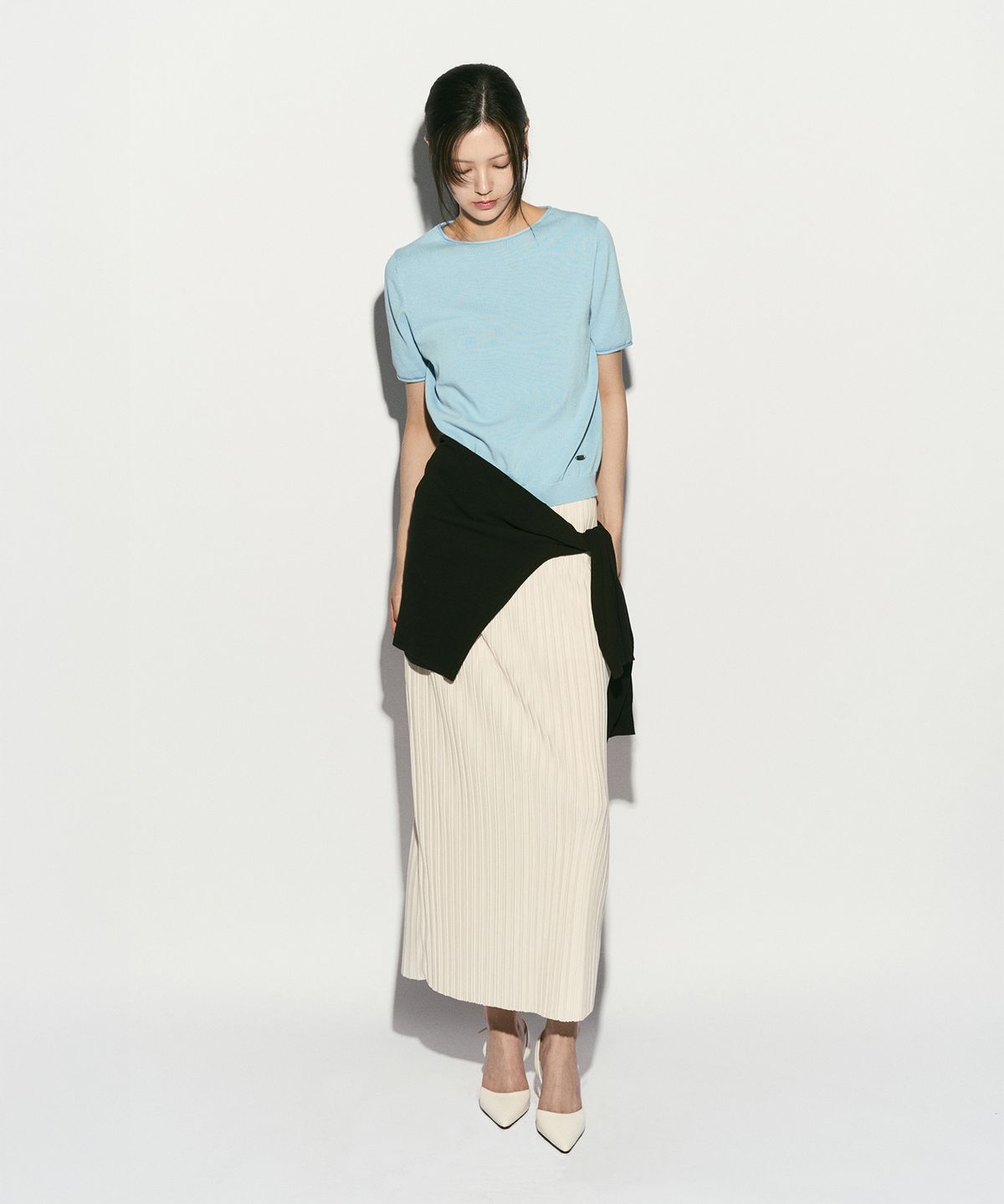 리이(RE RHEE) PLEATED MAXI SKIRT