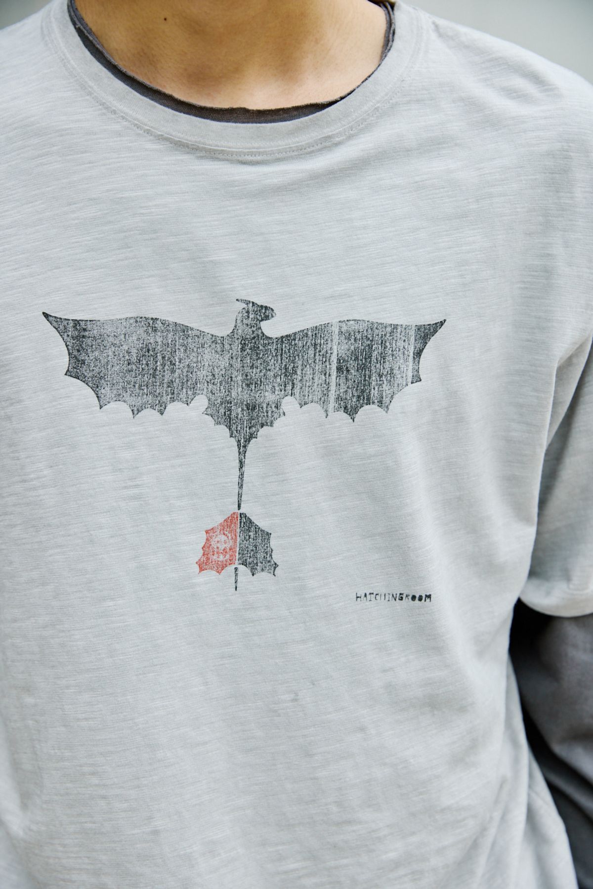 해칭룸(HATCHINGROOM) Toothless Slub Tee Grey