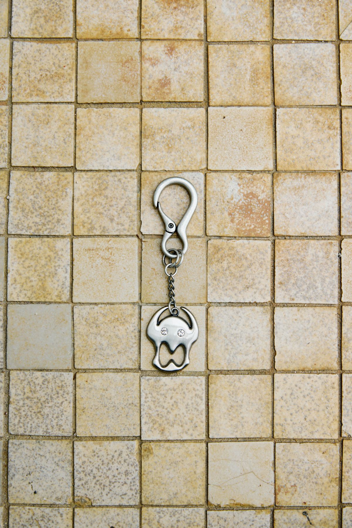 해칭룸(HATCHINGROOM) Skull Gem Keyring