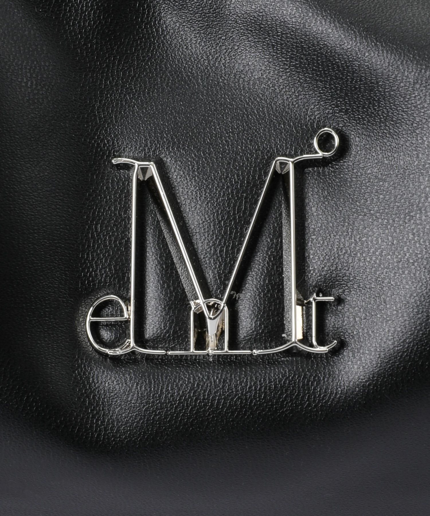 ◆MUCENT◆ Russel l Logo Shirring Crossbody Bag Unisex P MUSINSA | MUCENT Russel Metal Logo Shirring Crossbody Bag Unisex