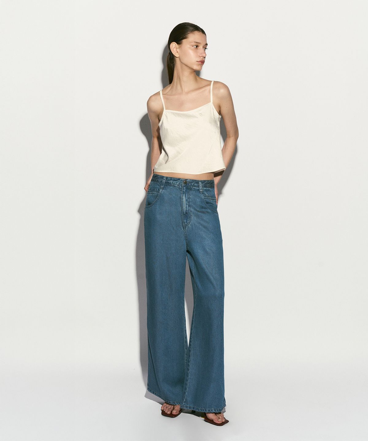 리이(RE RHEE) WIDE LEG DENIM PANTS BLUE
