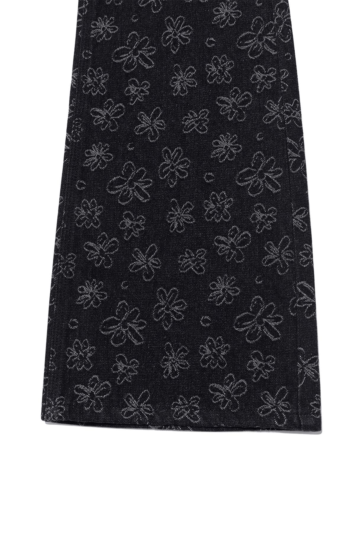 デニム・ジーパン [MATINKIM]flower pattern flare denim pants in black MUSINSA | MATIN KIM [追加20％OFF] FLOWER PATTERN FLARE DENIM