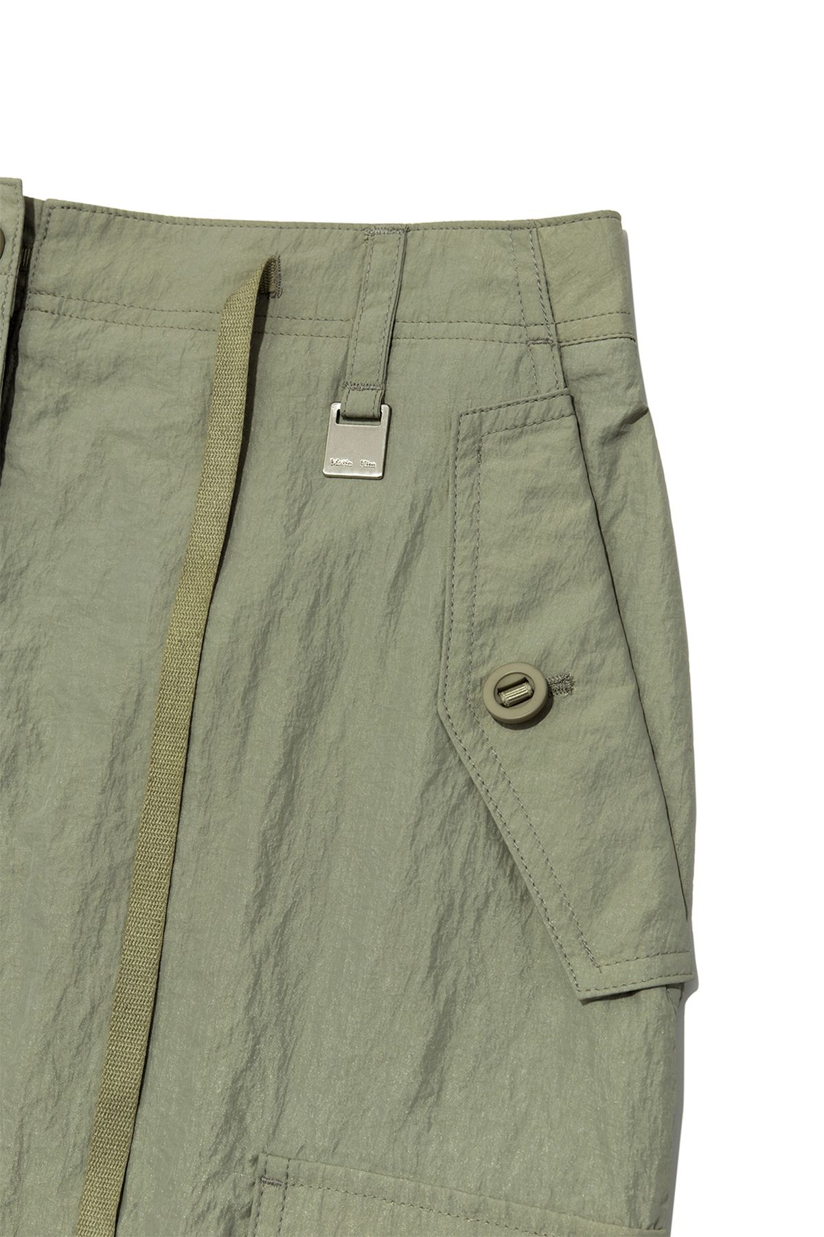 スカート [MATINKIM]string nylon cargo skirt in khaki MUSINSA公式 | MATIN KIM [追加20％OFF] STRING NYLON CARGO