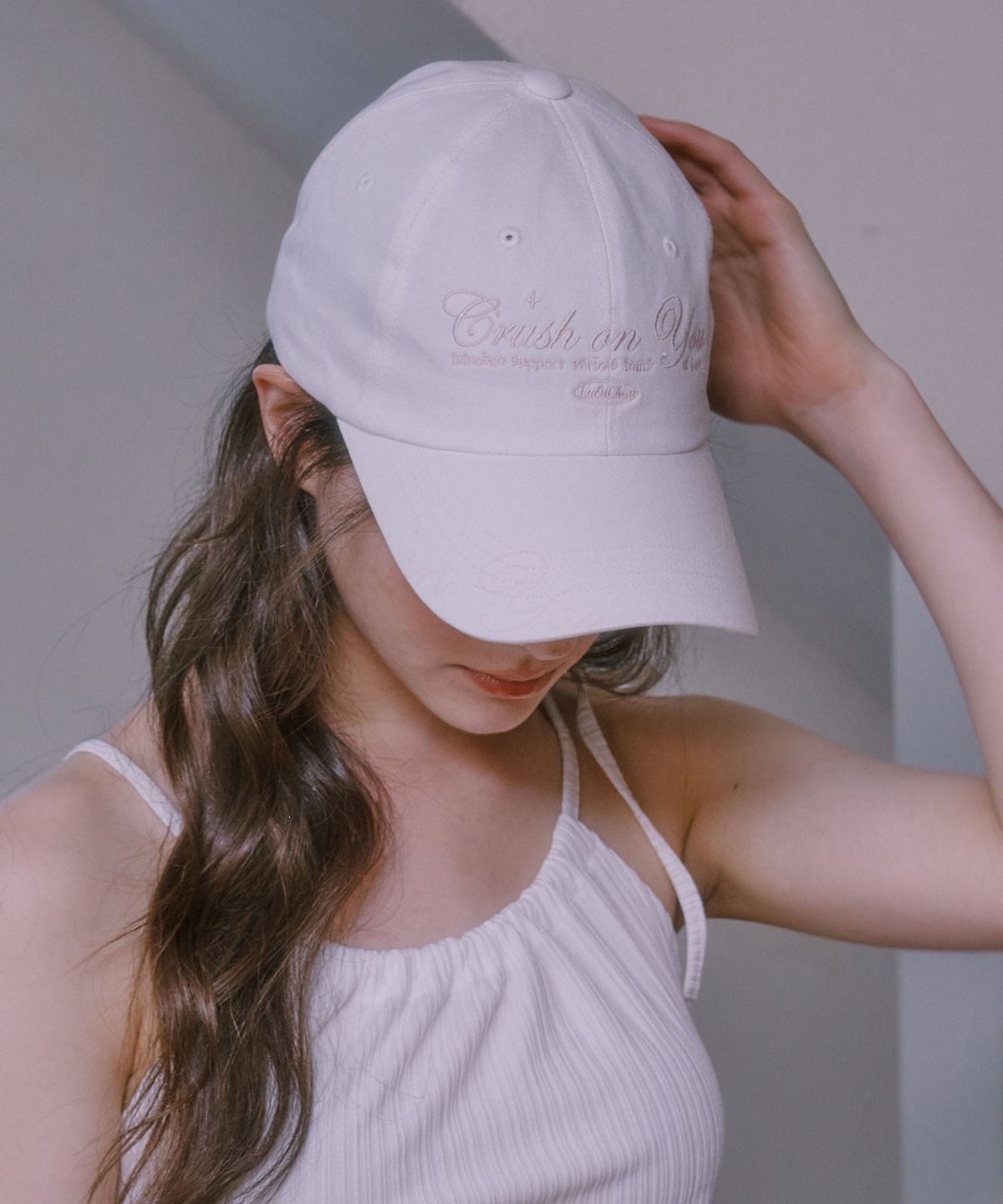 루루슈(LULUCHOU) Crush Ball cap - WHITE