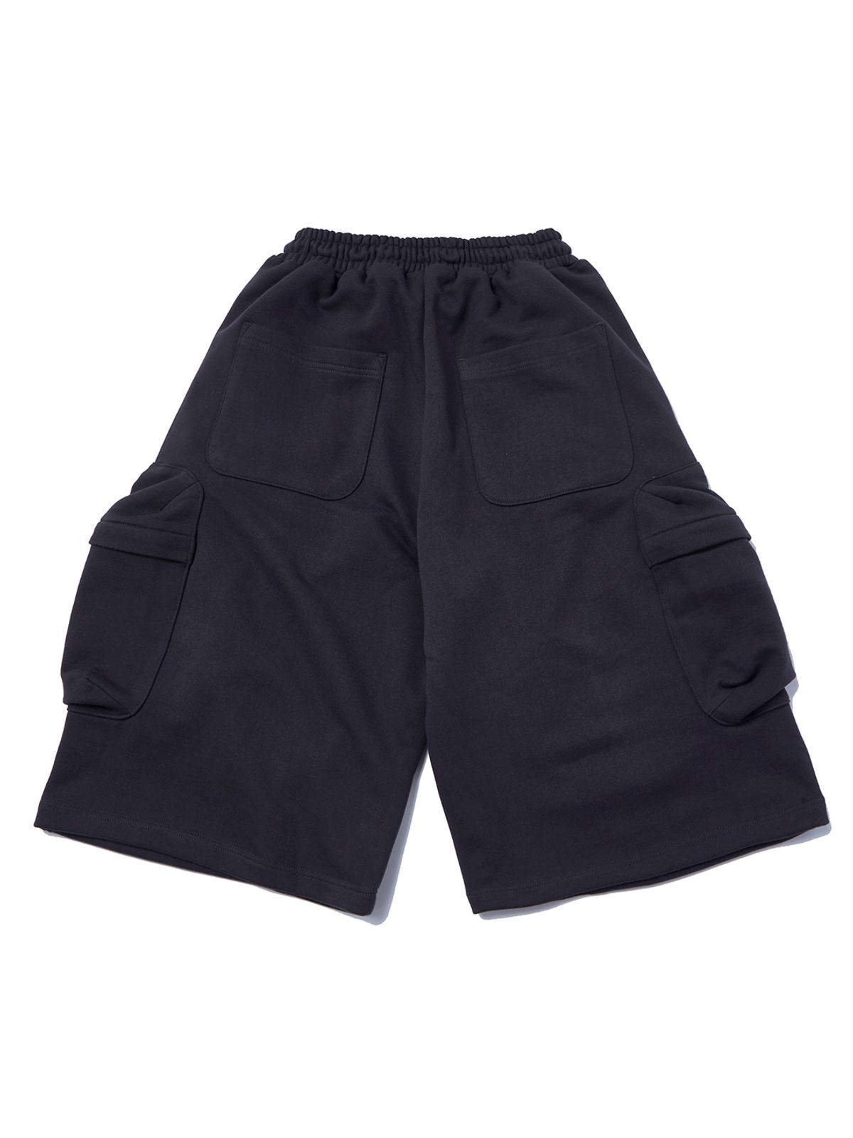 가먼츠팹(GARMENTS FAB) Cargo Bermuda Sweatpants (CHARCOAL)