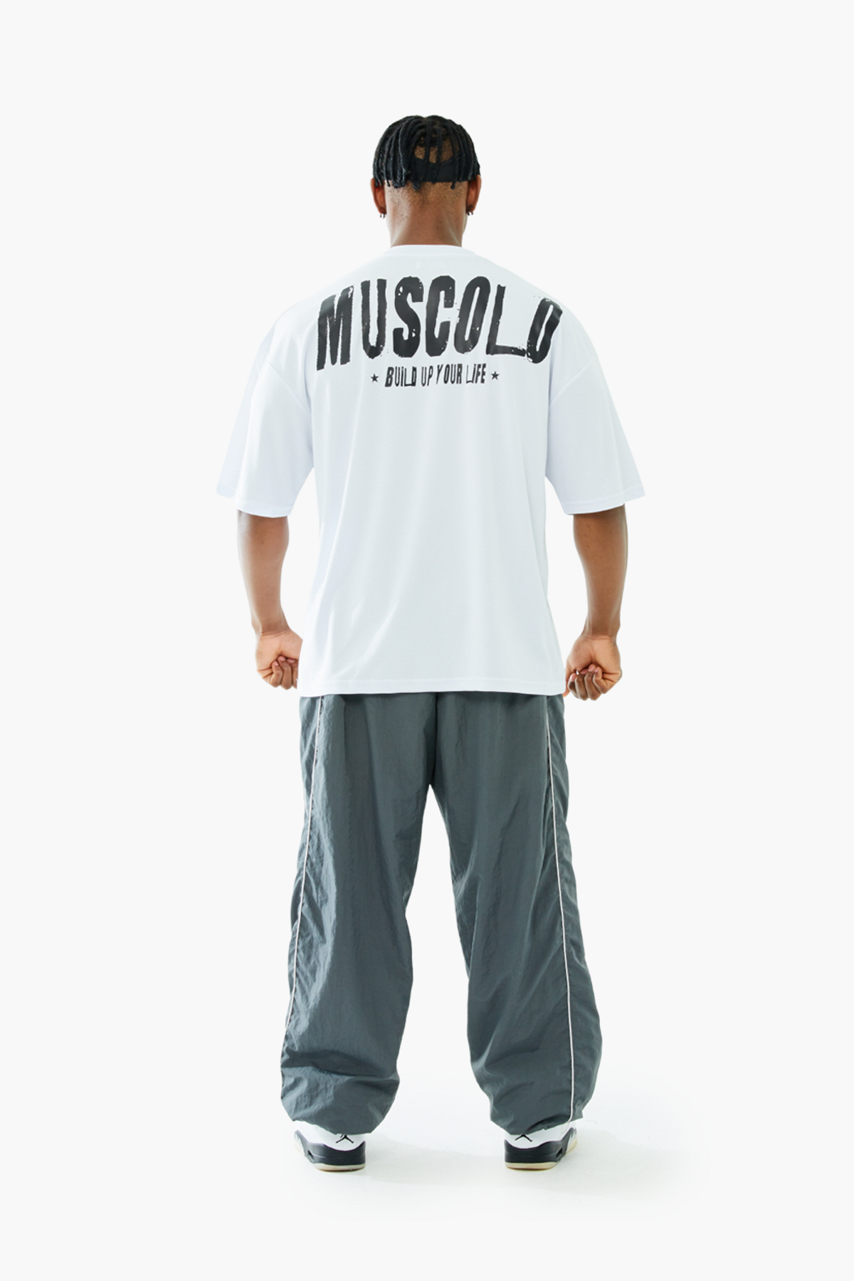 머스콜로(MUSCOLO) [빈티지 백 로고 V2] 에어쿨링 반팔 티셔츠 화이트