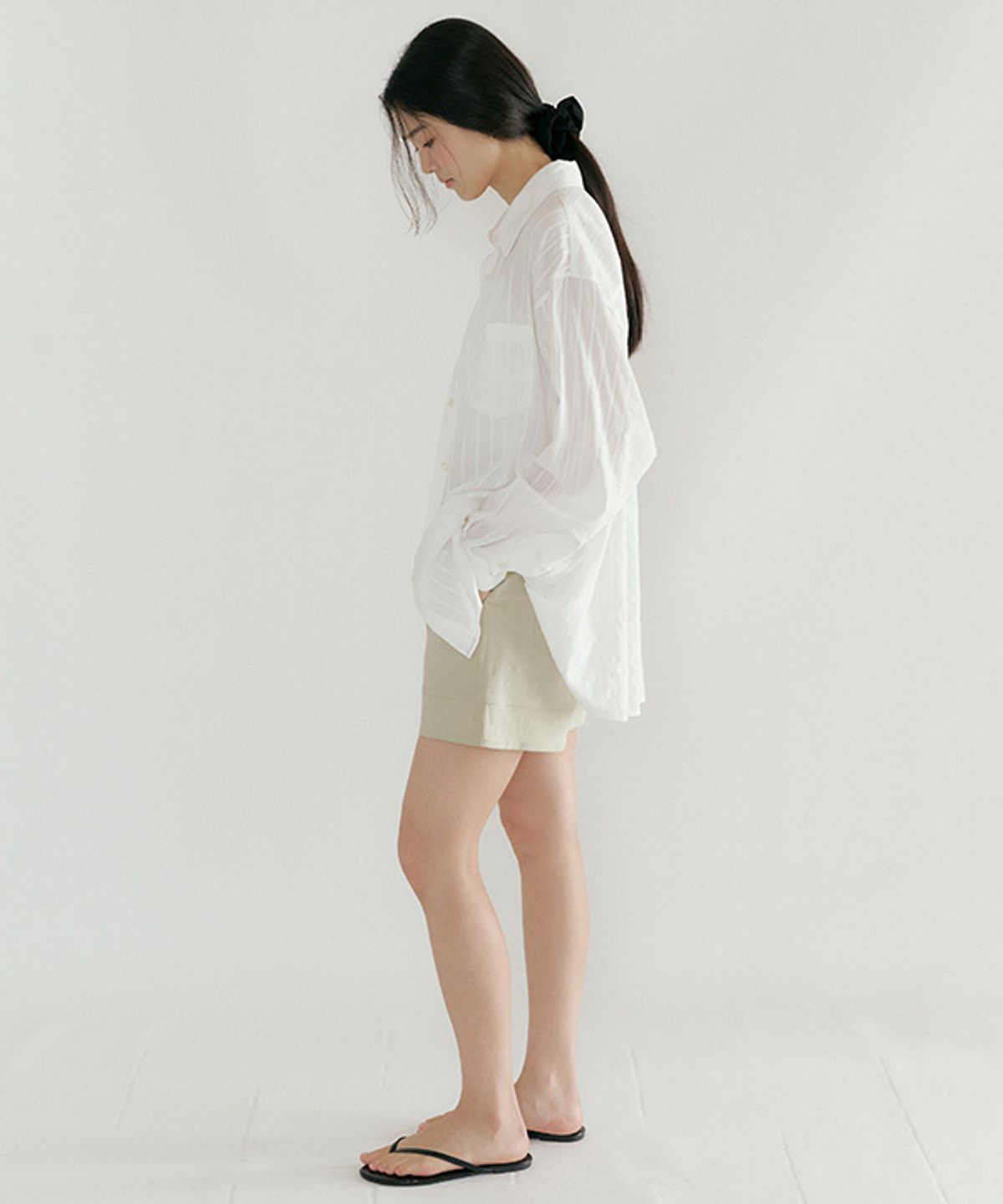 링서울(LINGSEOUL) sheer jacquard stripe shirt-ivory