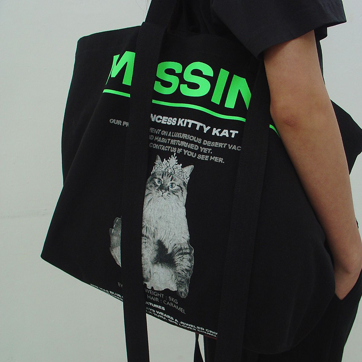 엘씨디씨티엠(LCDC™) KAT PRINT SHOULDER BAG (BLACK)