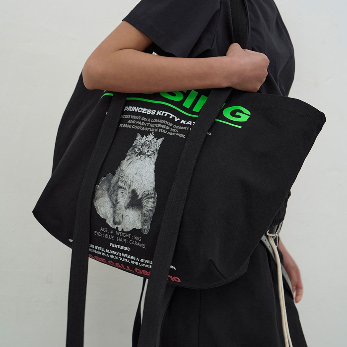 엘씨디씨티엠(LCDC™) KAT PRINT SHOULDER BAG (BLACK)