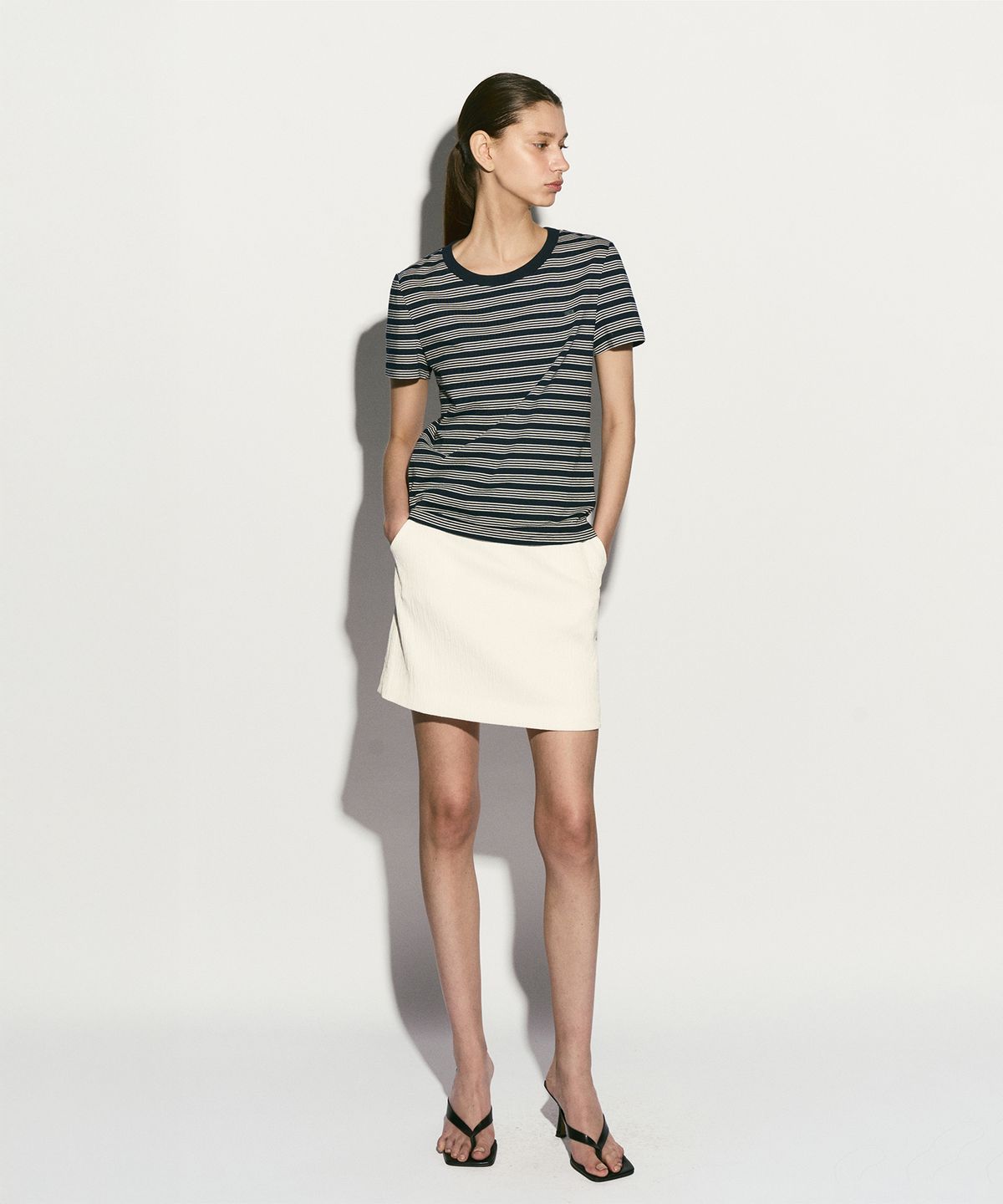 리이(RE RHEE) LOGO STRIPED T-SHIRT MIDNIGHT NAVY