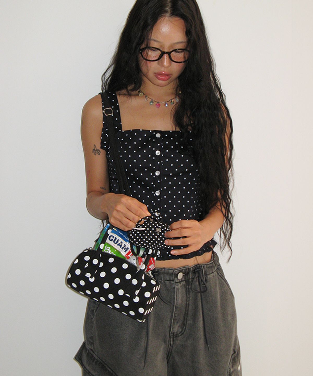 론론(RONRON) STARRY DANGLING CHARMS NECKLACE