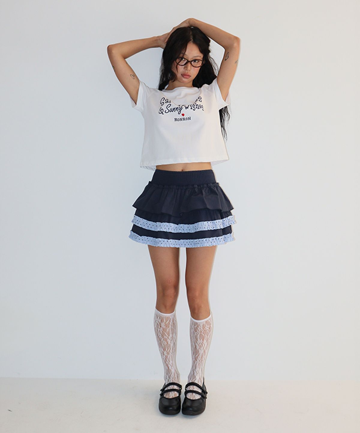 론론(RONRON) SALTY KISSES CROP T SHIRT WHITE