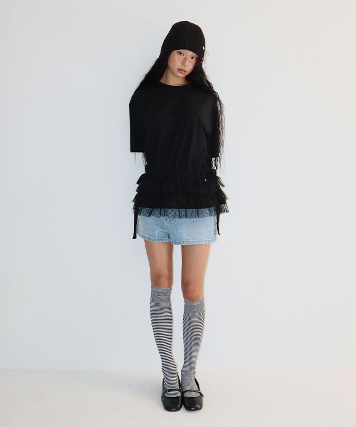 론론(RONRON) DOUBLE LAYERED SHIRRING SHORT T SHIRT BLACK