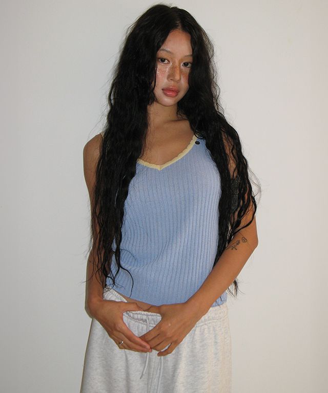 MUSINSA | RONRON GOLGI BLOCKING CHARM SLEEVELESS KNIT SOFT BLUE