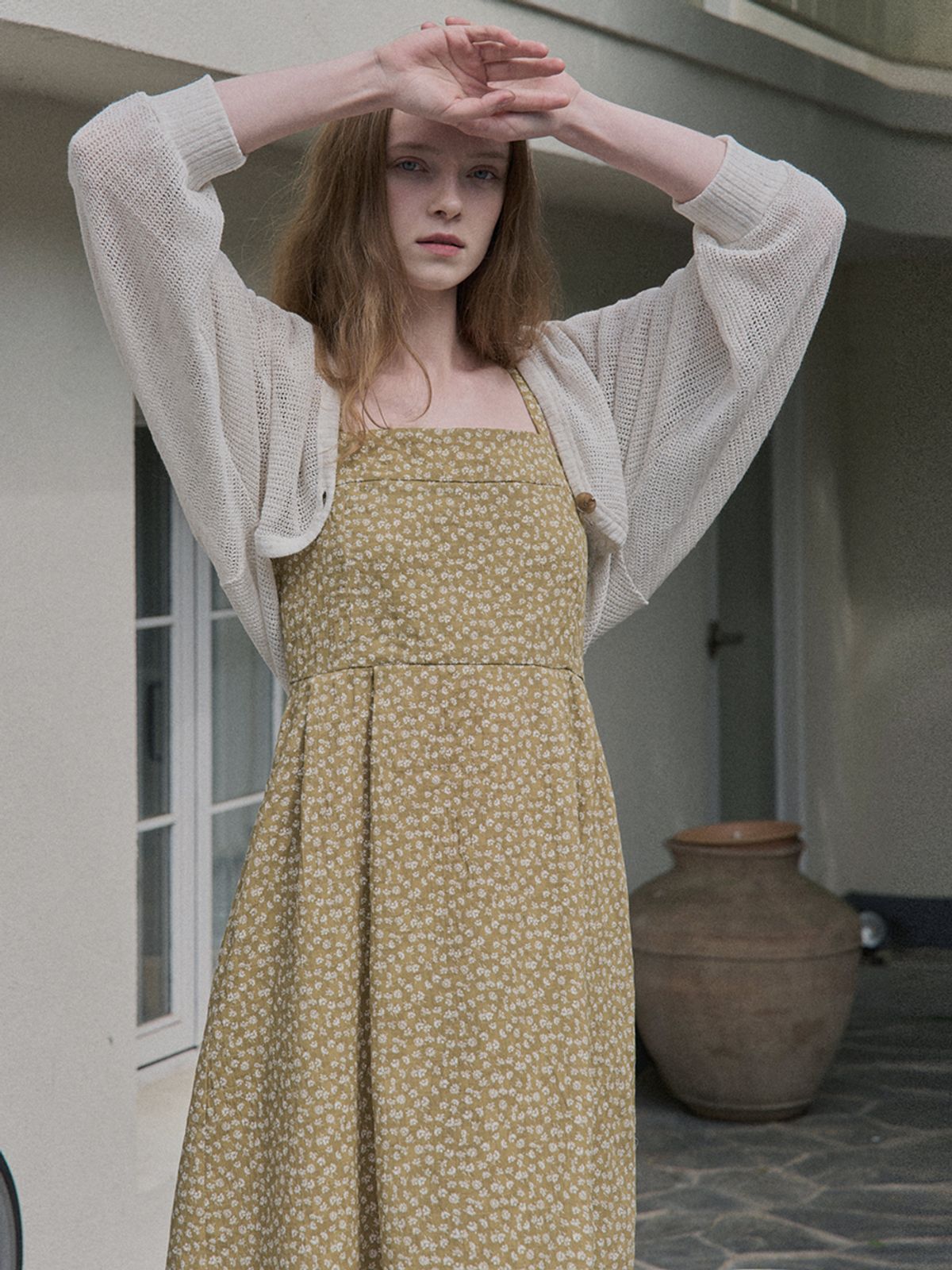 아방(AVANT-G) Floral Pattern Sleeveless Dress - MUSTARD