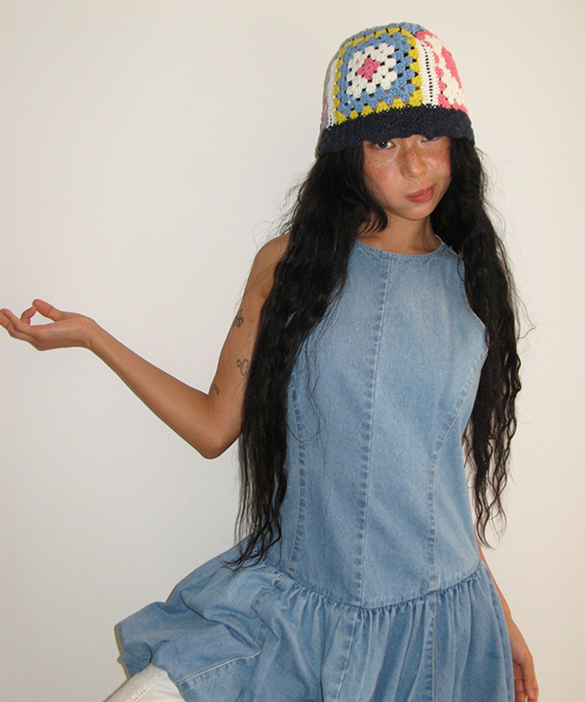 론론(RONRON) [RRxVV] CROCHET HANDMADE BUCKET HAT NAVY