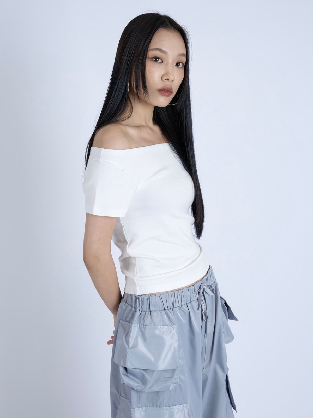 베이디피(VADEFY) 오프숄더 탑, 화이트