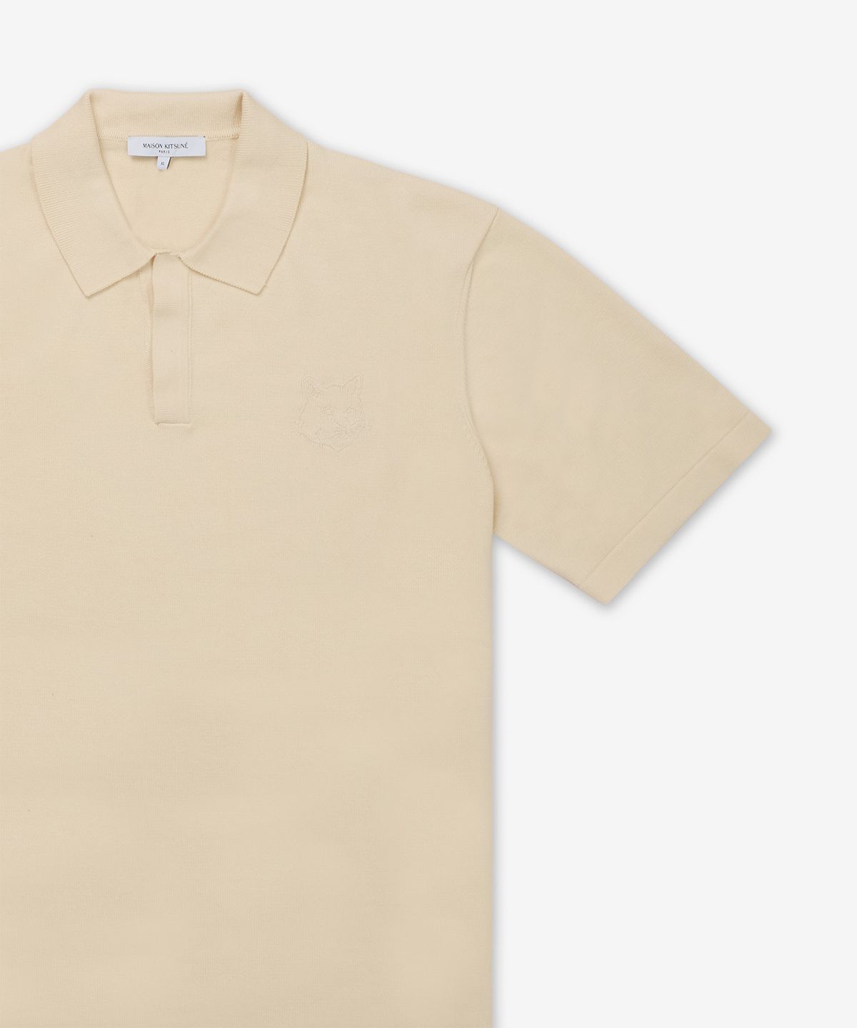 메종 키츠네(MAISON KITSUNE) 볼드 폭스 엠브로이더드 반소매 폴로 셔츠 - 리치 바닐라 / OM00205KT11350145