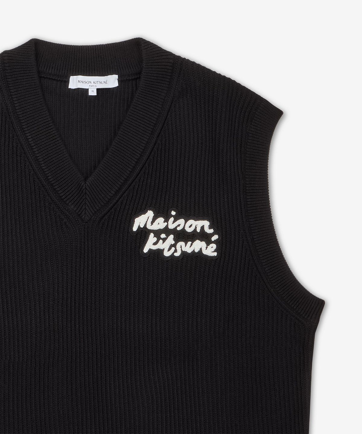 메종 키츠네(MAISON KITSUNE) 핸드라이팅 로고 베스트 - 블랙 / OM00810KT1126P199