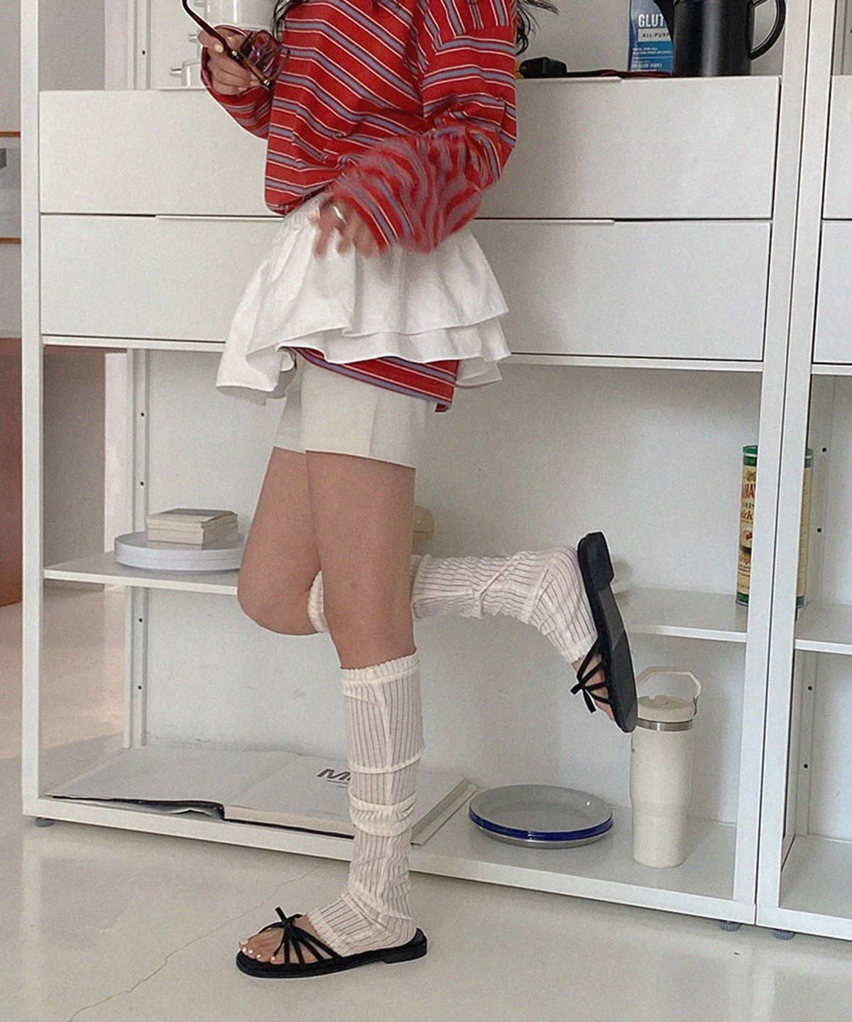 무드앤플(MOODNPLE) lovely full ribbon  라운드 쿠션 뮬 슬리퍼 2cm 2color