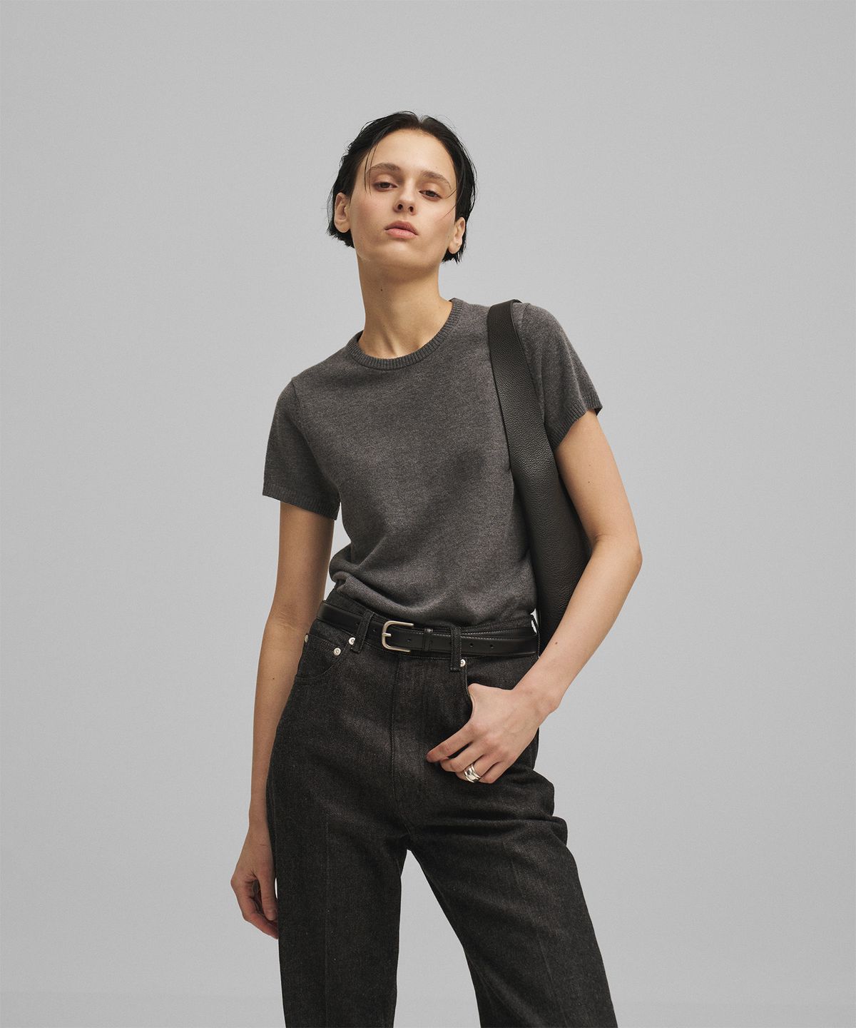 어나더오피스 우먼(ANOTHER OFFICE WOMEN) w. AOW Plump Leather Belt (Black)