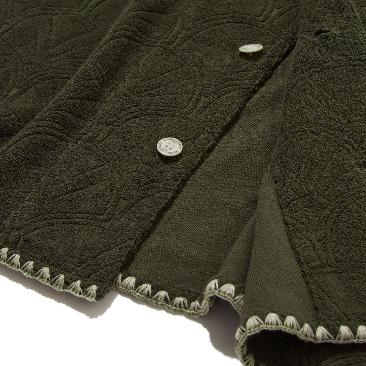 펜필드(PENFIELD) 리조트 쉘 패턴 테리 하프 셔츠 올리브_FR2KR201