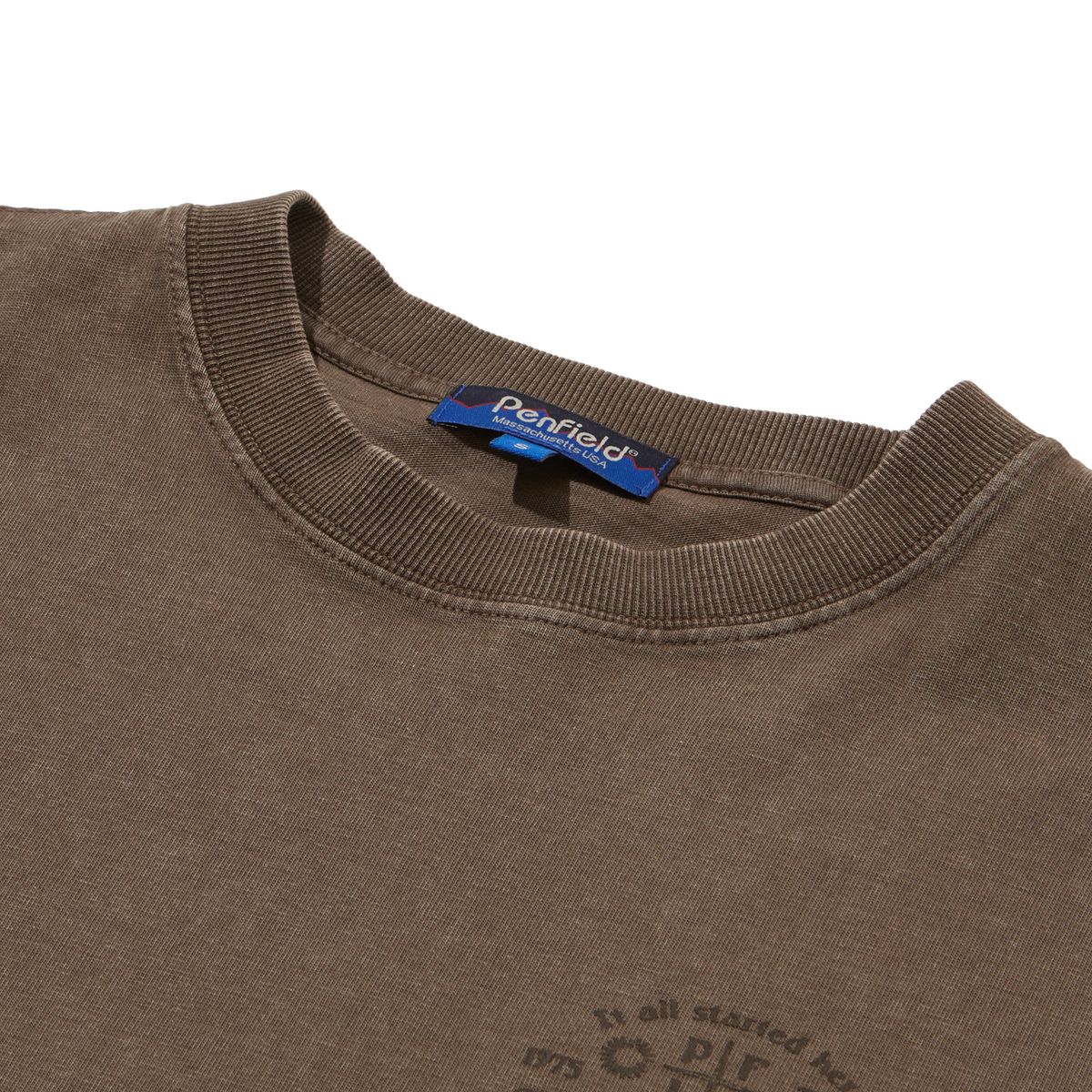 펜필드(PENFIELD) 빈티지 워시드 포켓 반팔 티셔츠 브라운_FR2KT72U