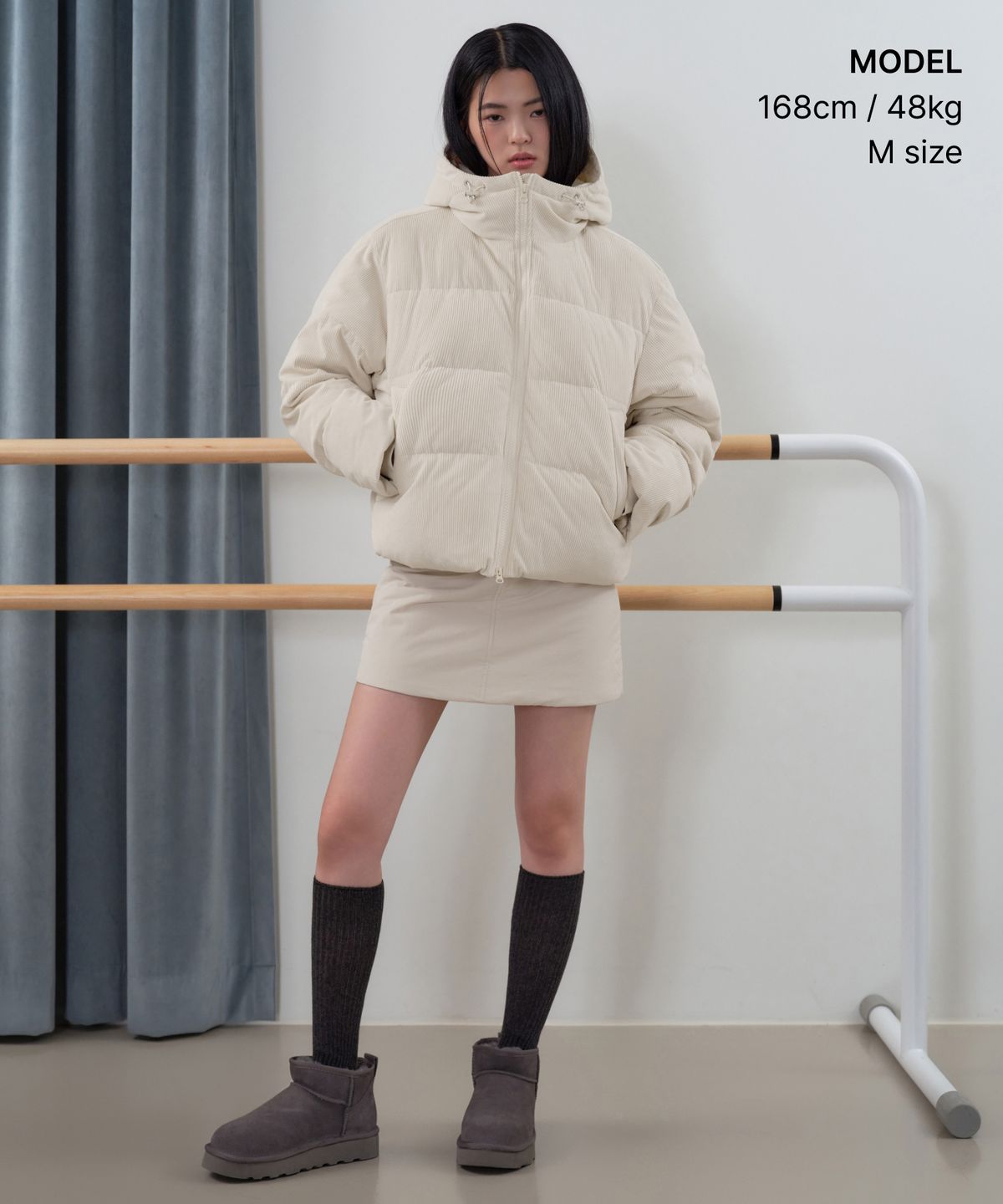 무신사 스탠다드 우먼(MUSINSA STANDARD WOMAN) 우먼즈 데일리 푸퍼 코듀로이 후디드 숏 패딩 재킷 [크림]