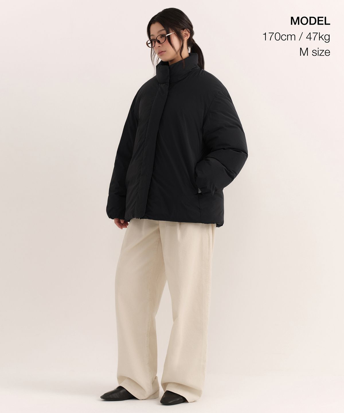 무신사 스탠다드 우먼(MUSINSA STANDARD WOMAN) 우먼즈 하이 넥 미니멀 다운 재킷 [블랙]