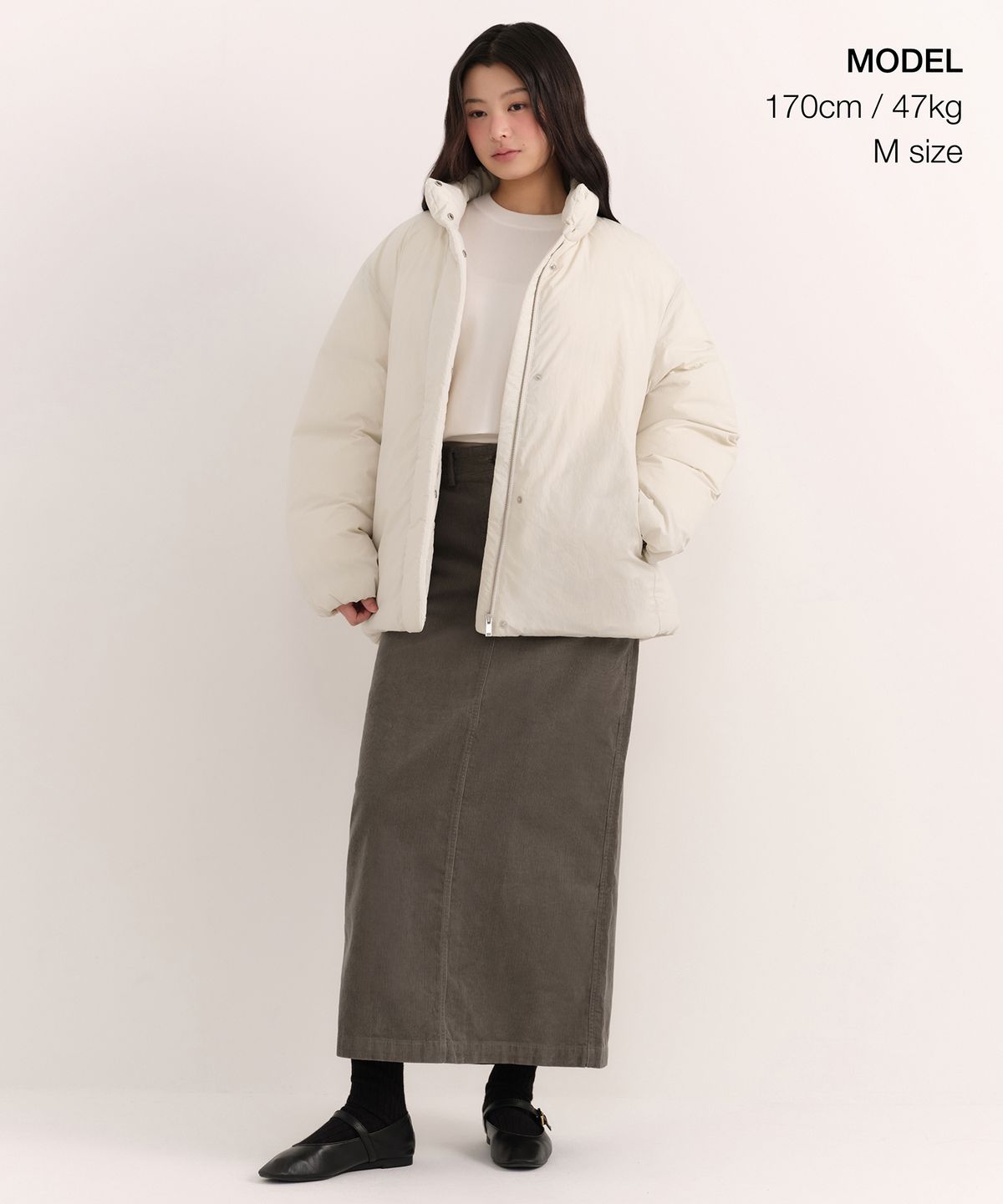 무신사 스탠다드 우먼(MUSINSA STANDARD WOMAN) 우먼즈 하이 넥 미니멀 다운 재킷 [크림]
